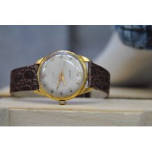 RAKETA Vintage mens wrist watch , mechanical mechanism , elegant , office ....