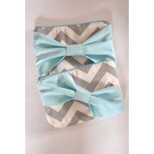 Set of 3 Bridesmaid Clutch Bridesmaid Pouch Bridal Clutch Bridal Accessories Cosmetic Case Zippered Grey & White Chevron with Turquoise Bow