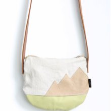 Small cross body bag/ linen and leather day bag/ Beige mountain design