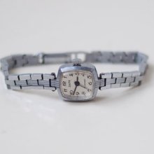 Soviet watch Russian watch Women watch Mechanical watch women's wrist 