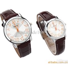 Earl Notes Fashion Waterproof Lovers Watch Gift Set Leather (pu) Bel