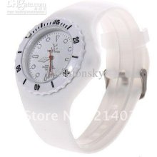 Exquisite Quartz Analog Men Wrist Watch Rubber Belt 338 (white).drop