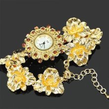 Rare Red Diamond Lovely Beautiful Girls Ladies Golden Style Quartz Watch Chain