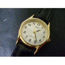 Retro Design Casio Gold Tone Ladies Classic Casual Analog Woman Quartz Watch