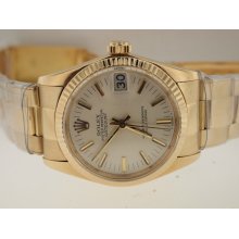 Rolex Midsize 18k Datejust. Oyster Bracelet. Stick Dial.
