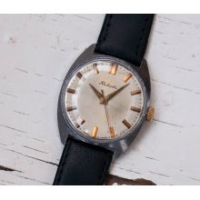 Soviet watch Russian watch Men watch Mechanical watch -white clock face watch- USSR Vintage 