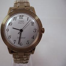 Vintage 1970s Timex Electric Dynabeat Retro Style Men's Gold Case Wrist Watch W/Sweep Second Hand and Gold Bracelet Band