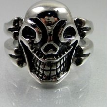 Vintage Biker Mens Bold Black Silver Stainless Steel Smile Skull Ring