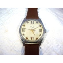 Vintage Poljot mechanical mens watch with huge gold roman numbers on dial