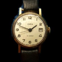 Vintage Zaria mechanical watch with date, womens