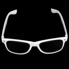 White Frame Dark Smoke Lens Uv400 Sunglasses Lady Mens