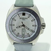 Ladies Zodiac Speed Dragon Zo5528 White Dial W/ Date Purple Rubber Strap Watch