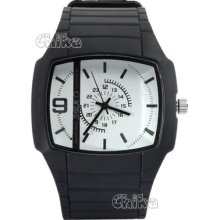 Men Fashion Wristwatches Cool Black Quartz Wrist Watch Unisex Dial Analog Sh024