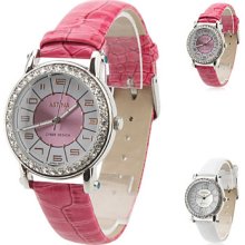 PU Women's Fashionable Analog Quartz Wrist Watch gz0001006 (Assorted Colors)