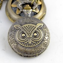 Retro Owl Pocket Watch Bronze The Retro Necklace Table The Roman Per