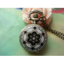 Small Antique Bronze Vintage Filigree Painted Black & White Lucky Flowers with Diamond Jewel Round Pocket Watch Locket Pendants Necklaces