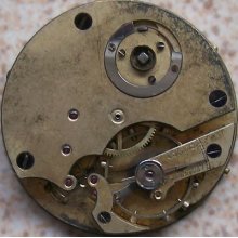 Vintage Small Pocket Watch Movement Key Wind 32 Mm. Balance Ok. To Restore