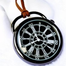 1pcs Black Roman scale Quartz Pocket Watch 4.2x3cm