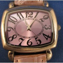 Beautiful Ladies Lavender Fashion Quartz Watch..must Lk .lavender