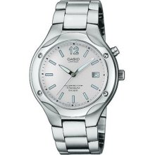 Casio Gents Watch Quartz Watch With Metal Strap Lin-165-8Bvef