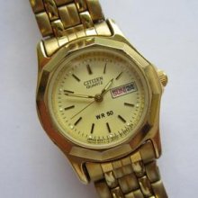 Citizen Gold Plated Two Tone Ladies Size Watch - Used