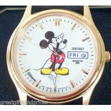Disney Lumbrite Seiko Mens Mickey Mouse Watch Beautiful Hard To Find