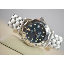 Mens Midsize Omega James Bond Seamaster Professional 300m Swiss Quartz