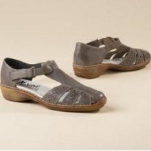 Norm Thompson Women's Rieker« T-Straps