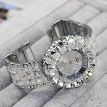Quartz Crystal White Diamonds Stainless Steel Bracelet Woman's Wrist Watch