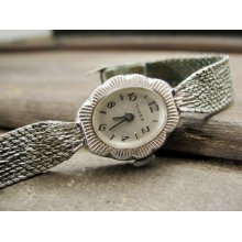 Vintage Ladies Timex Watch