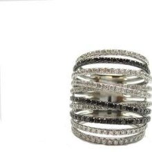 2.75 Cts 18k White Gold Right Hand Ring, Black & White Natural Diamonds, R5050
