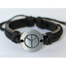 313 Handmade black leather bracelet adorned with a Peace metal plate, movement and hip-hop wear jewelry, street style