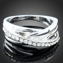 Arinna Wedding Engagament Vogue Finger Ring White Gold Gp 18k Austrian Crystals