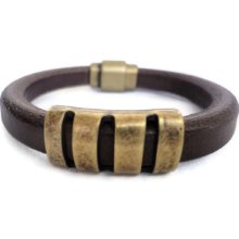 Brown Licorice Spanish Leather Bracelet with antique gold zamak.Regaliz