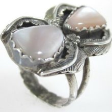 Designer Sterling Silver Faceted Mother Of Pearl Floral Cocktail Ring Size 7