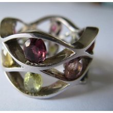 Exceptional White Gold Tourmaline Ring
