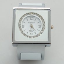 Fashion Ladies Bracelet Digital Wrist Watch Gift White Fashion Ladies Bracelet Digital Wrist Watch Gift White