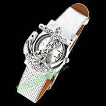 Good Jewelry Silver Leather Band Rhinestone Peltate Watch