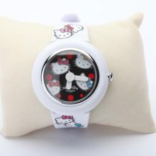 Hello Kitty White Wristwatch: Face