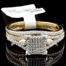 Ladies Yellow Gold Pave Diamond Bridal Ring Set