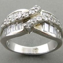 Nice 7+gms White Cz Sterling Silver Rhodium Ring Sz9