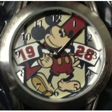 Rare Disney Mickey Mouse 1928 Limited Release Disney Parks Quartz Wrist Watch