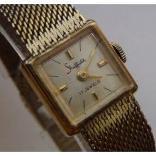 Sheffield Ladies 17Jwl Gold Watch w/ Bracelet