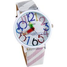 WoMaGe 9329 Pencil Hand Women's Round Case Leather Strap Watch (Silver)