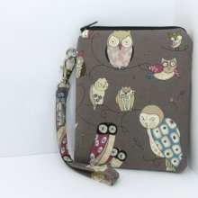 Wristlet Purse iPhone iPod Clutch Cell Phone Camera Pouch Padded Spotted Owls Grey