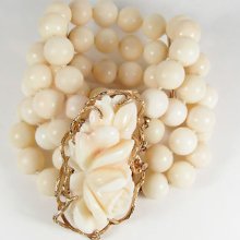 Extraordinary Vintage Monumental 14k Gold Angel Skin Coral Bracelet 177.2 Grams