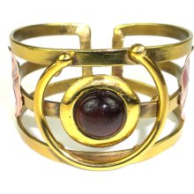 Handcrafted Earthy Red Tiger Eye C Brass Cuff (South Africa) (Earthy Red Tiger Eye C Brass Cuff)