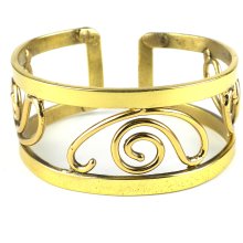 Handcrafted Open Scroll Work Brass Cuff (South Africa) (Open Scroll Work Brass Cuff)