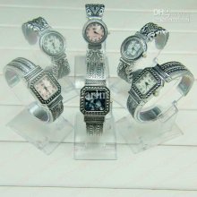 Luxury Women Watches Stylish My`s Classic Retro Carving Quartz Brace