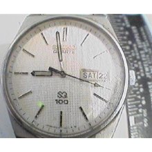 Old 2j Seiko 100 Quartz Textured Dial Watch Runs 4u2fix